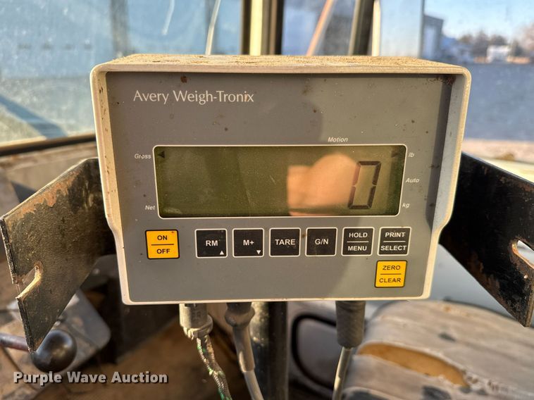 image for item LH9336 1973 Ford 7000 feed mixer truck