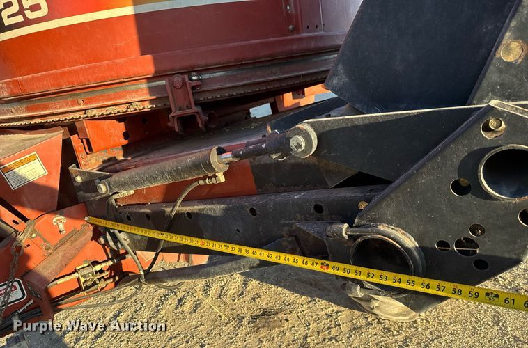 image for item LH9337 Hesston BP25 bale processor