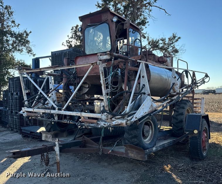 image for item LH9338 Hagie sprayer