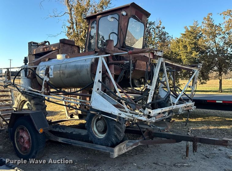 image for item LH9338 Hagie sprayer