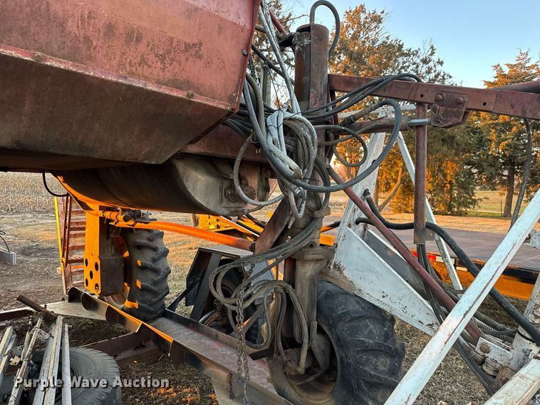 image for item LH9338 Hagie sprayer