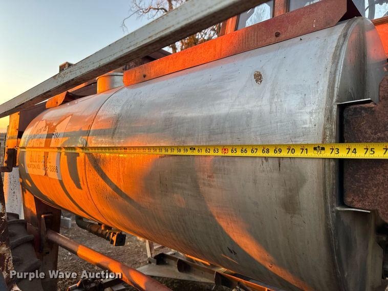 image for item LH9338 Hagie sprayer