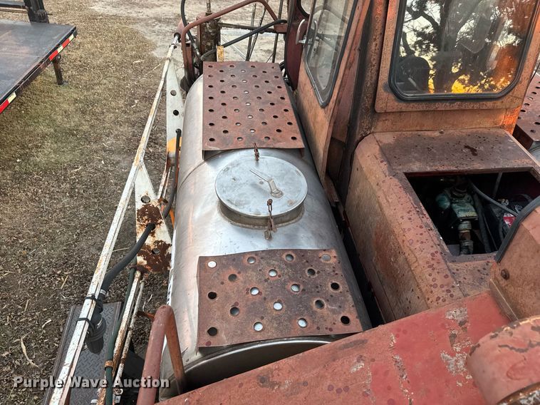 image for item LH9338 Hagie sprayer