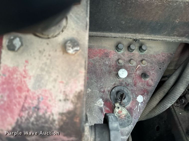 image for item LH9338 Hagie sprayer