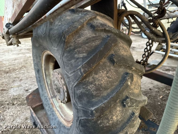 image for item LH9338 Hagie sprayer