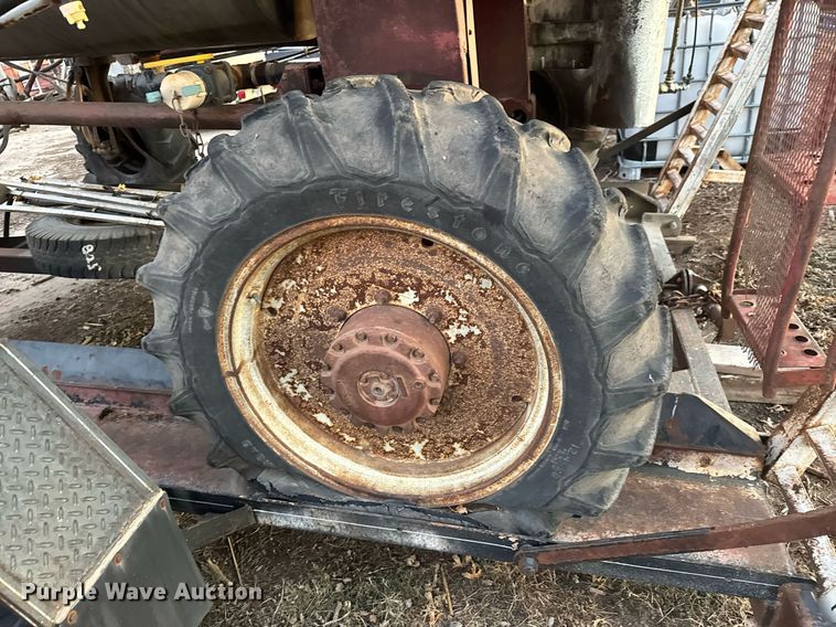 image for item LH9338 Hagie sprayer