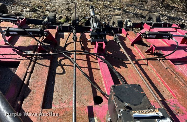 image for item LH9373 Mahindra 3615 Ol' Grizz batwing rotary mower