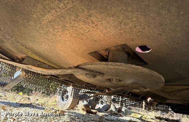 image for item LH9373 Mahindra 3615 Ol' Grizz batwing rotary mower