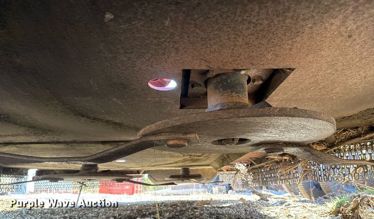 image for item LH9373 Mahindra 3615 Ol' Grizz batwing rotary mower