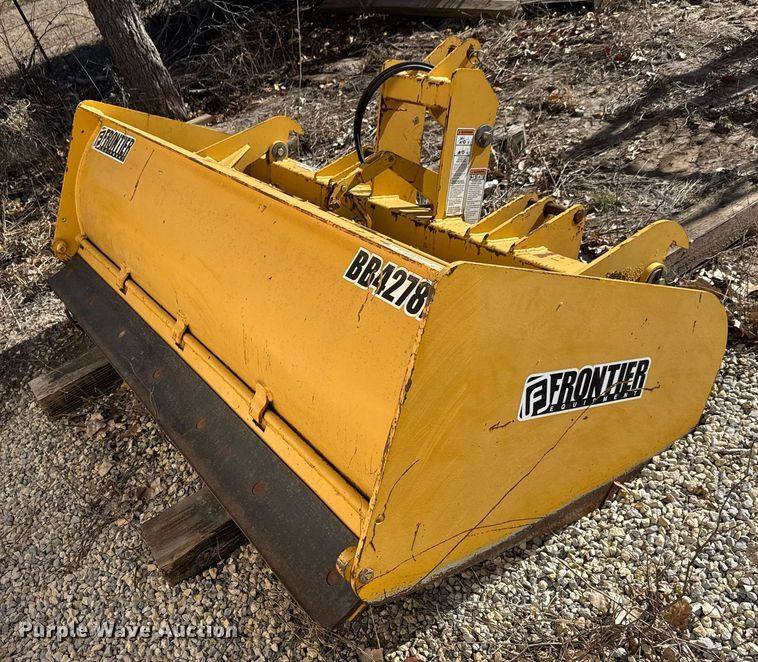 image for item LH9381 Frontier BB4278H box blade