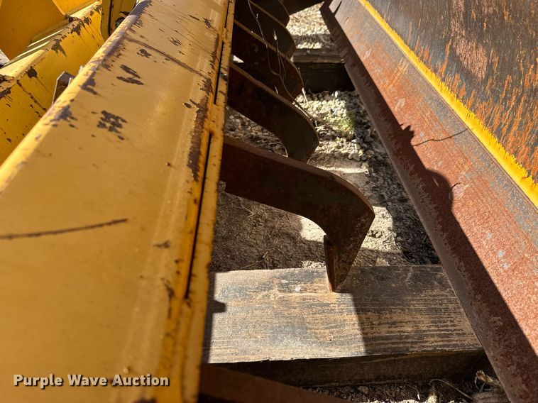 image for item LH9381 Frontier BB4278H box blade