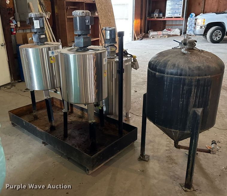 image for item OG9743 USC  seed treatment mix tanks