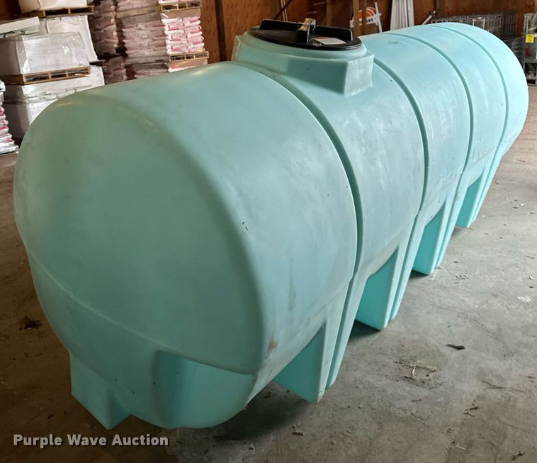 image for item OG9746 Norwesco  poly tank