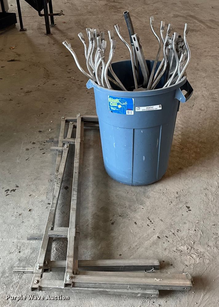 image for item OG9747 Approximately 12 NutraBoss 1500 Series Y drop nutrient placers