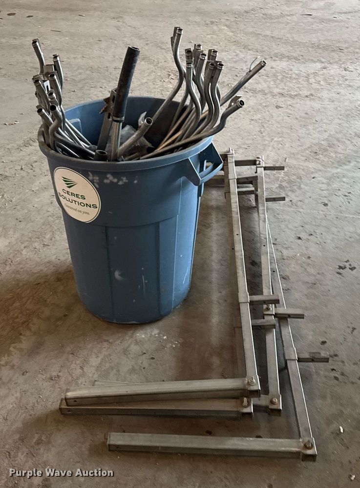 image for item OG9747 Approximately 12 NutraBoss 1500 Series Y drop nutrient placers