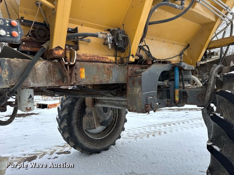 image for item OG9755 2013 Agco Rogator RG1100 spreader