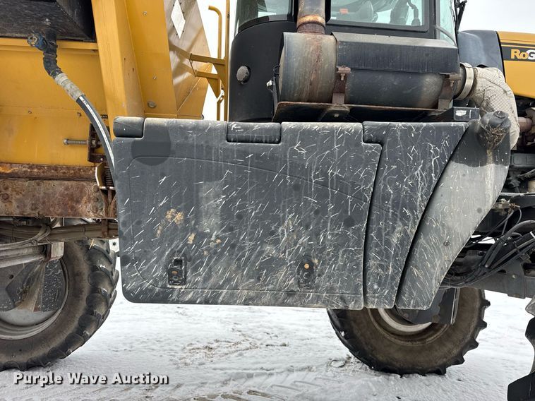image for item OG9755 2013 Agco Rogator RG1100 spreader