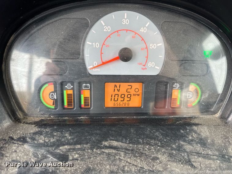 image for item OG9755 2013 Agco Rogator RG1100 spreader