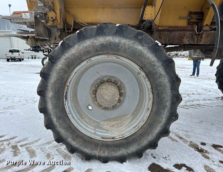 image for item OG9755 2013 Agco Rogator RG1100 spreader