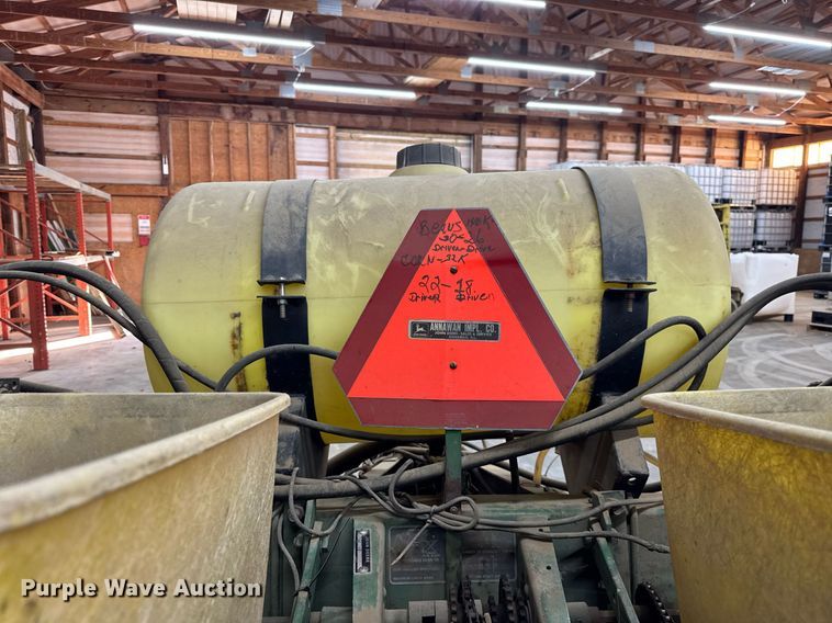 image for item OG9760 John Deere 7000 planter