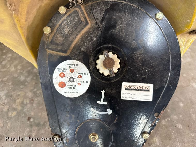 image for item OG9760 John Deere 7000 planter