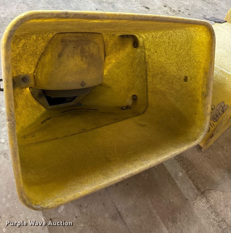 image for item OG9760 John Deere 7000 planter