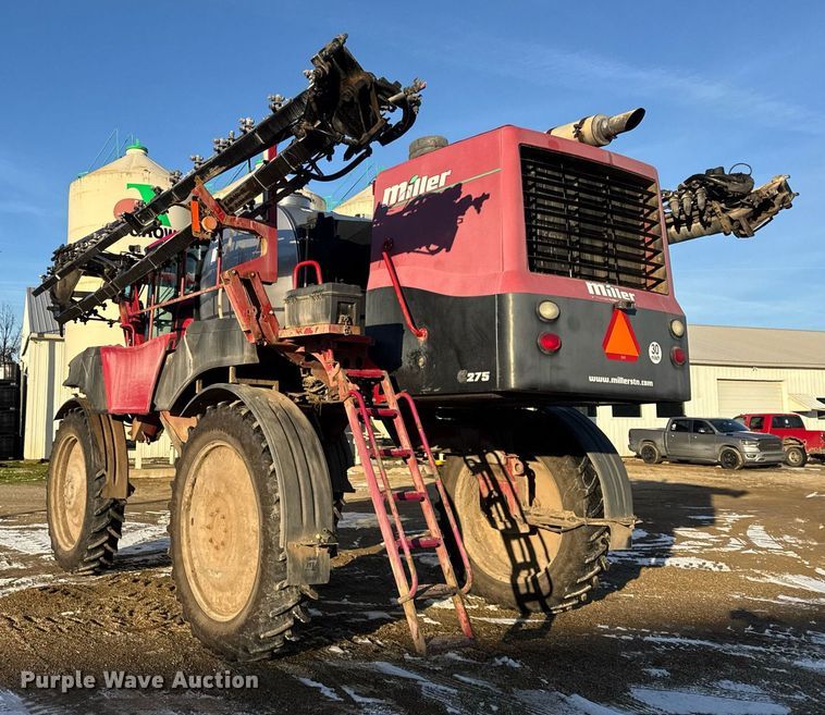 image for item OG9762 2014 Miller Nitro 5240 sprayer