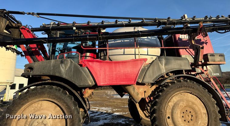 image for item OG9762 2014 Miller Nitro 5240 sprayer