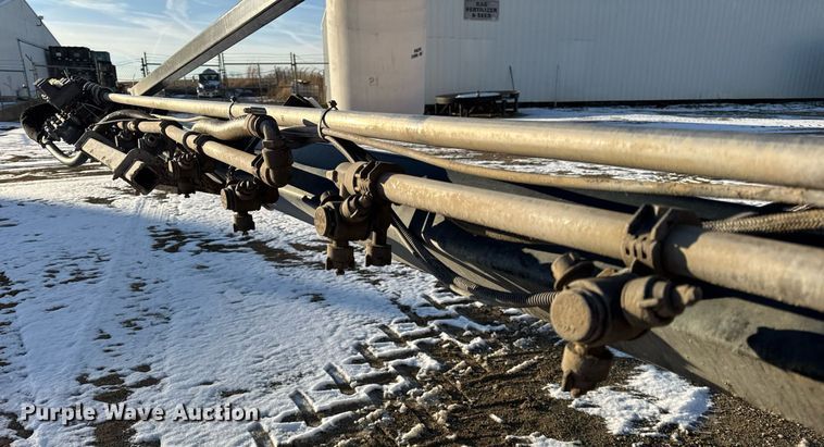 image for item OG9762 2014 Miller Nitro 5240 sprayer