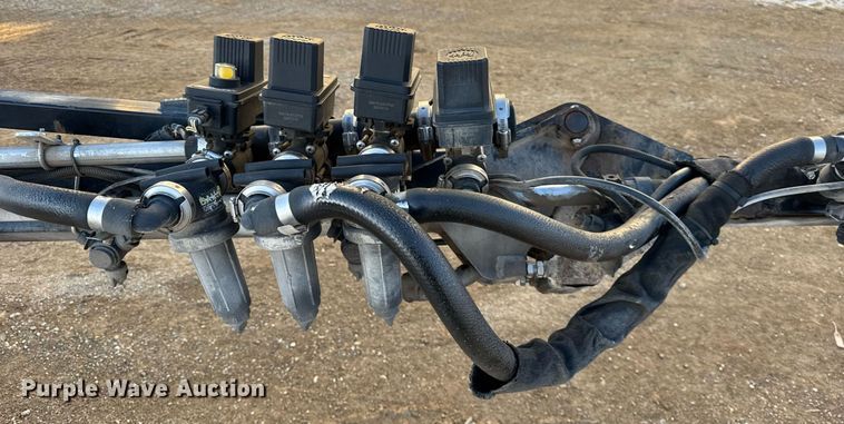 image for item OG9762 2014 Miller Nitro 5240 sprayer