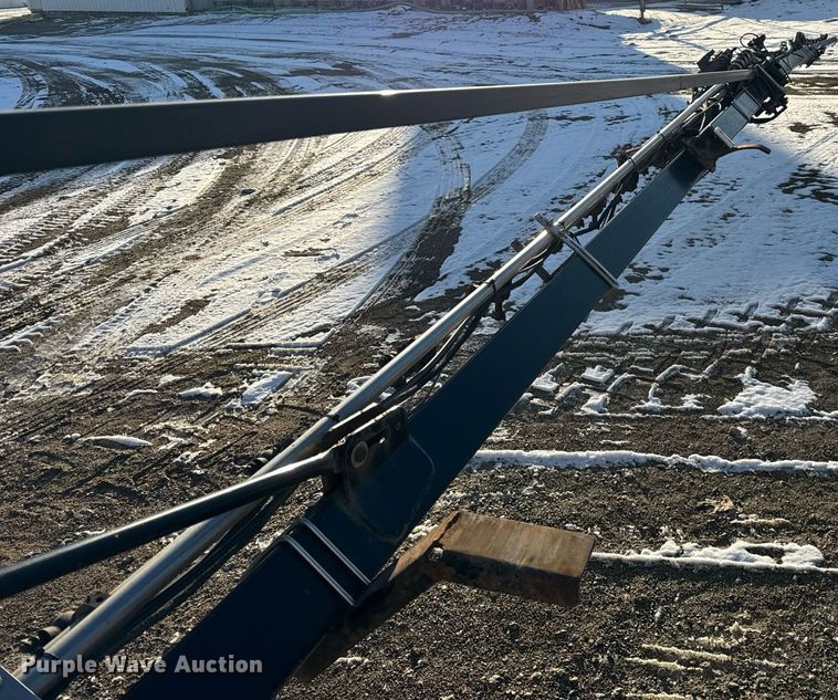 image for item OG9762 2014 Miller Nitro 5240 sprayer