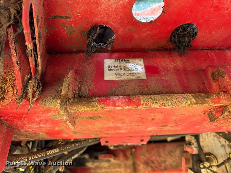 image for item OG9762 2014 Miller Nitro 5240 sprayer
