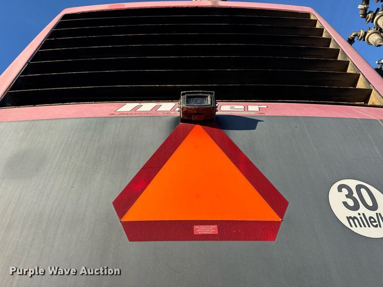 image for item OG9762 2014 Miller Nitro 5240 sprayer