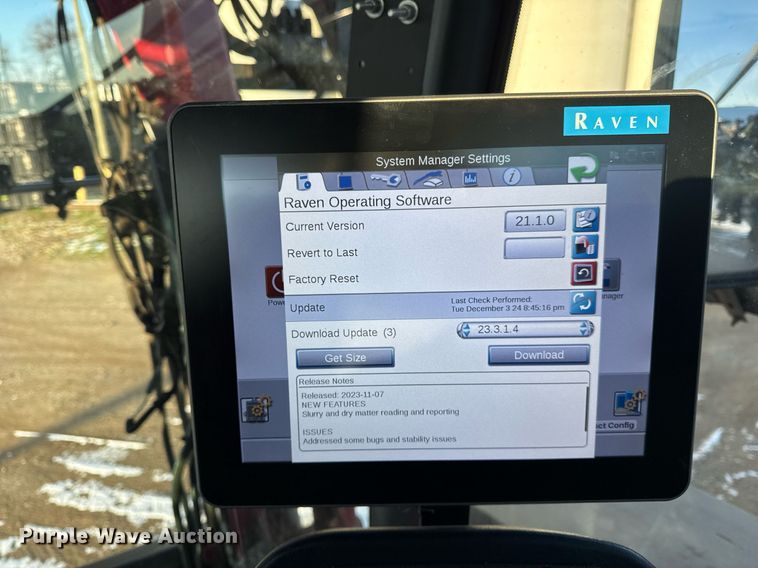 image for item OG9762 2014 Miller Nitro 5240 sprayer