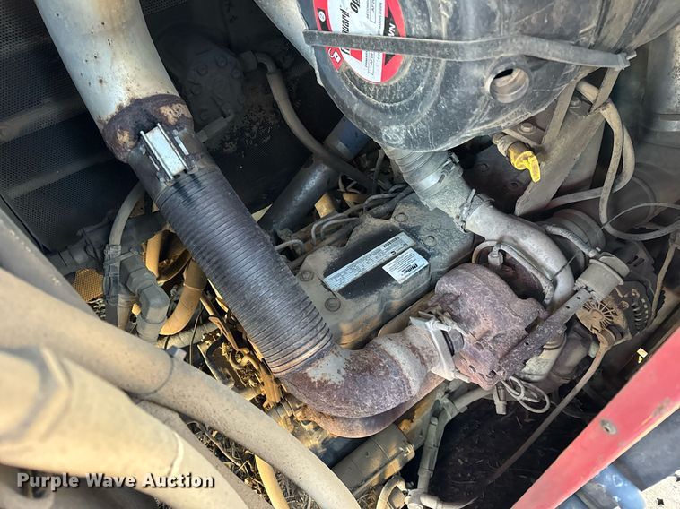 image for item OG9762 2014 Miller Nitro 5240 sprayer