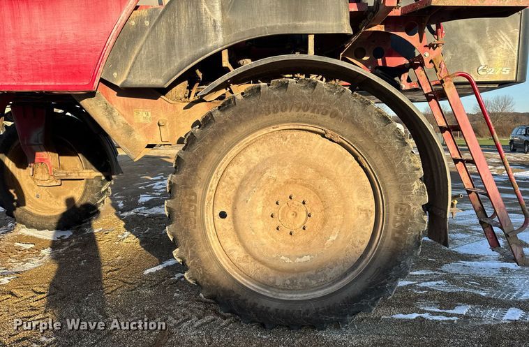 image for item OG9762 2014 Miller Nitro 5240 sprayer