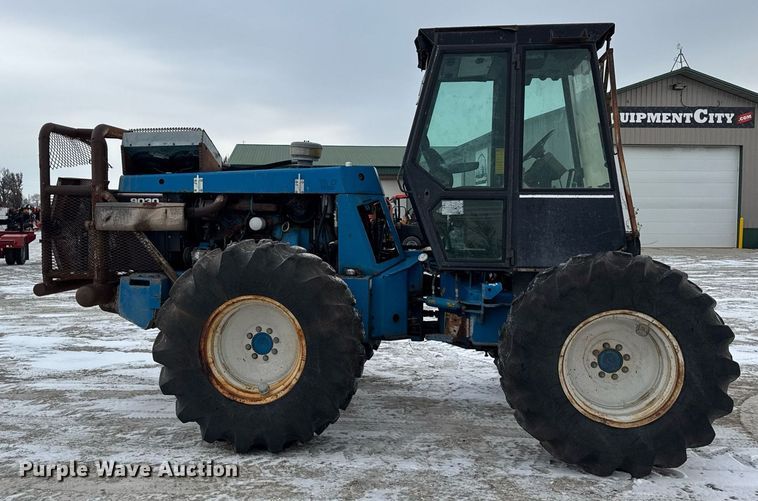 image for item OG9764 Ford  9030 Versatile 4WD bi-directional tractor