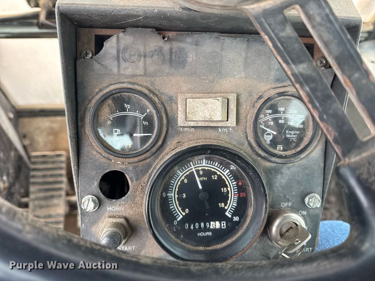 image for item OG9764 Ford  9030 Versatile 4WD bi-directional tractor