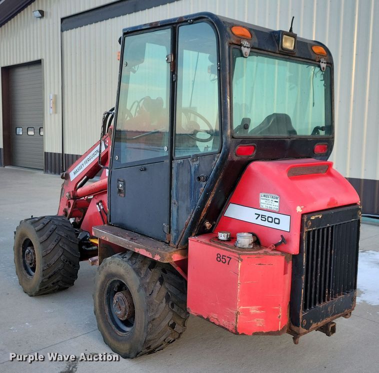 image for item OH9449 Massey Ferguson 7500 wheel loader