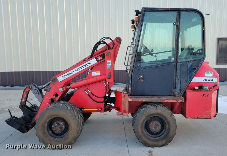 image for item OH9449 Massey Ferguson 7500 wheel loader
