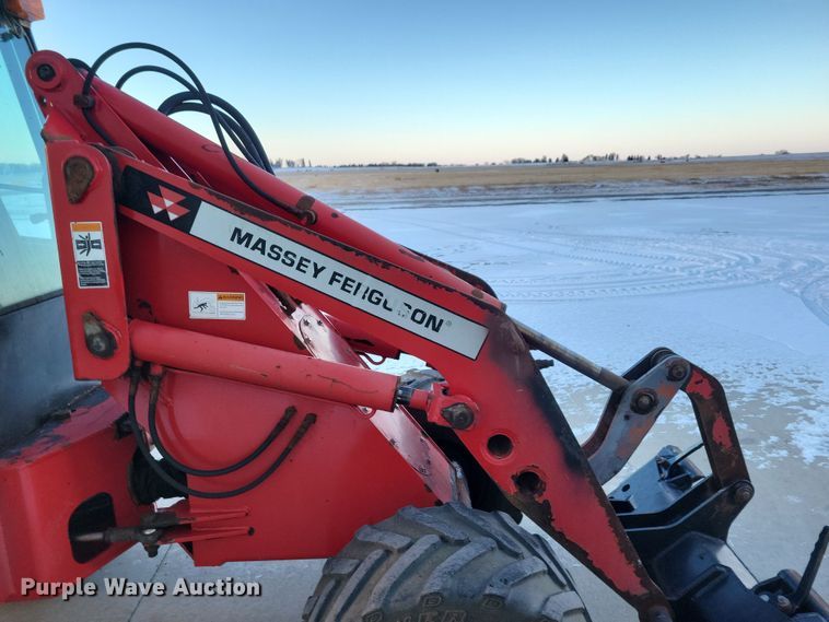 image for item OH9449 Massey Ferguson 7500 wheel loader