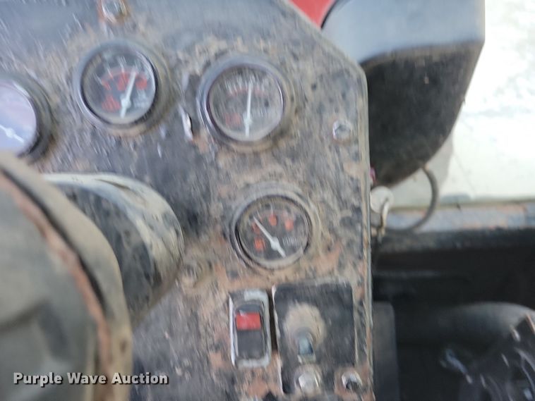 image for item OH9449 Massey Ferguson 7500 wheel loader