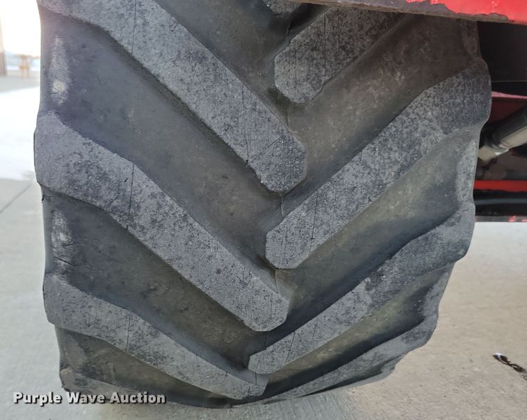 image for item OH9449 Massey Ferguson 7500 wheel loader