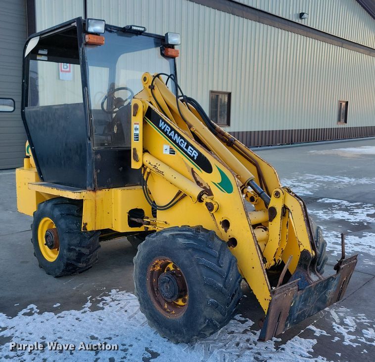 image for item OH9450 2000 Willmar Wrangler 4500 wheel loader