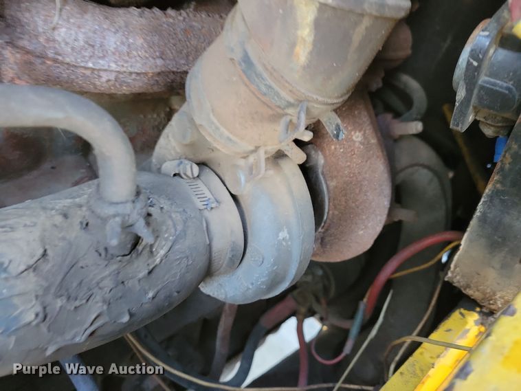 image for item OH9450 2000 Willmar Wrangler 4500 wheel loader