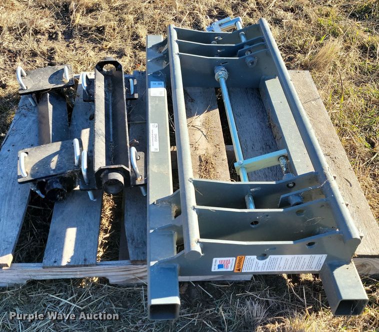 image for item OH9452 Tractor brackets