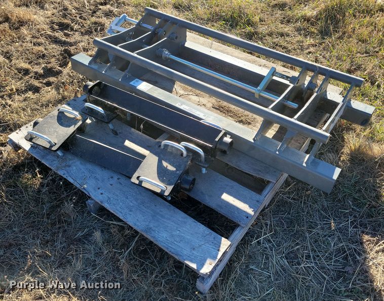 image for item OH9452 Tractor brackets