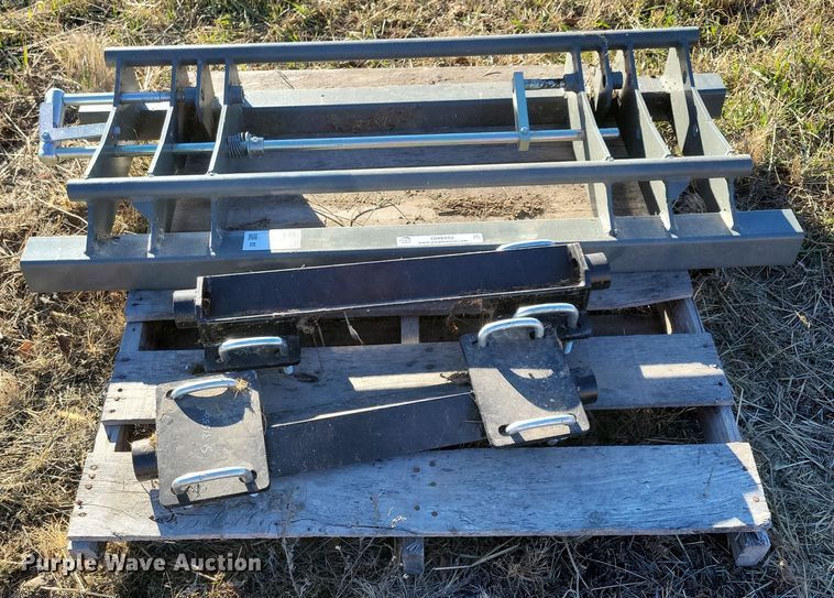 image for item OH9452 Tractor brackets