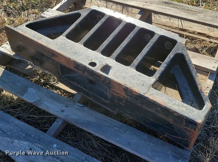 image for item OH9452 Tractor brackets