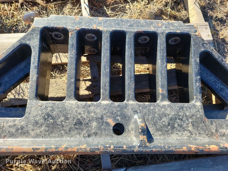 image for item OH9452 Tractor brackets